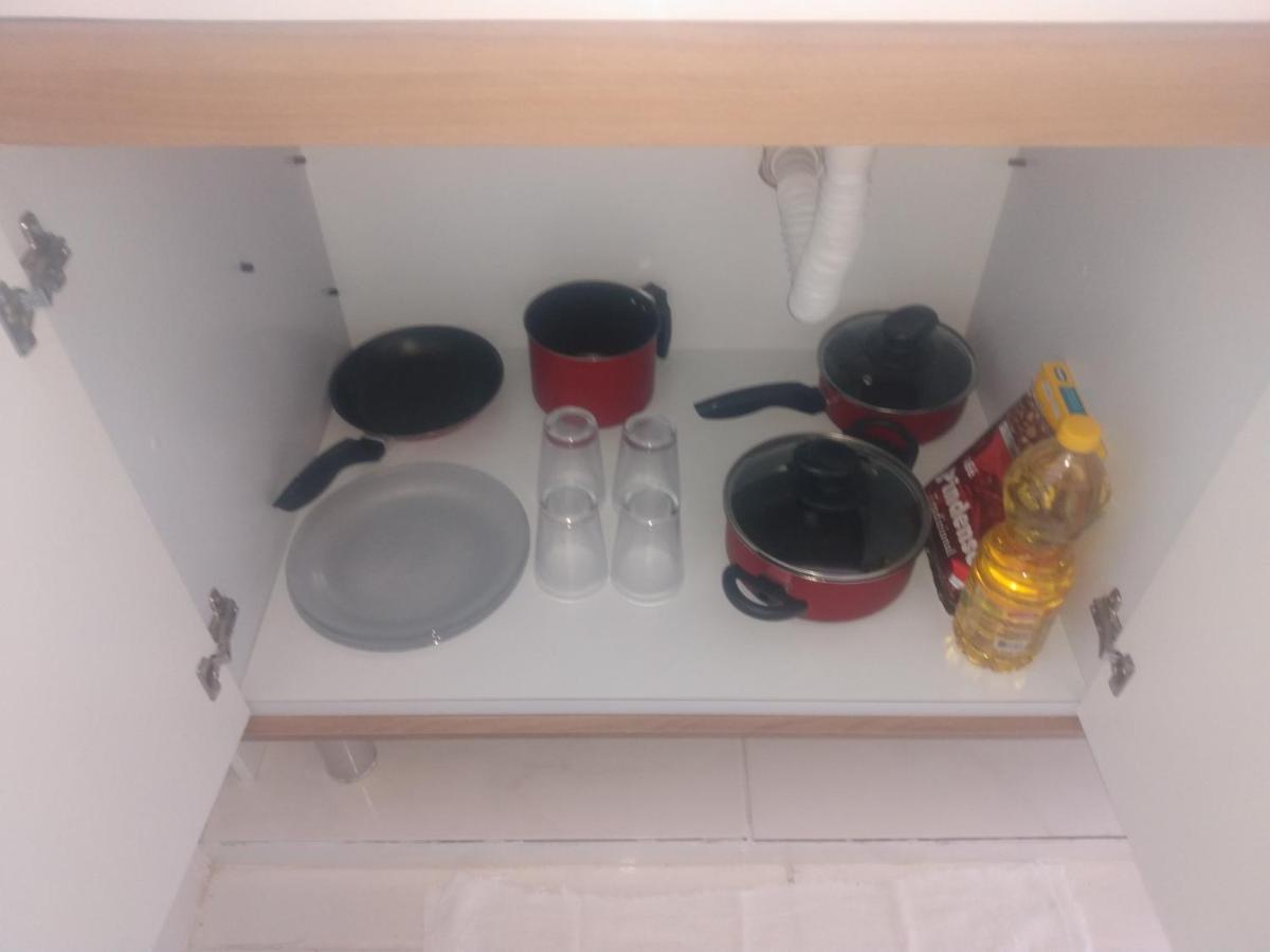 Apartamento Loft02 com garagem, Wi-fi, 25 min de Aparecida Pindamonhangaba Exterior foto