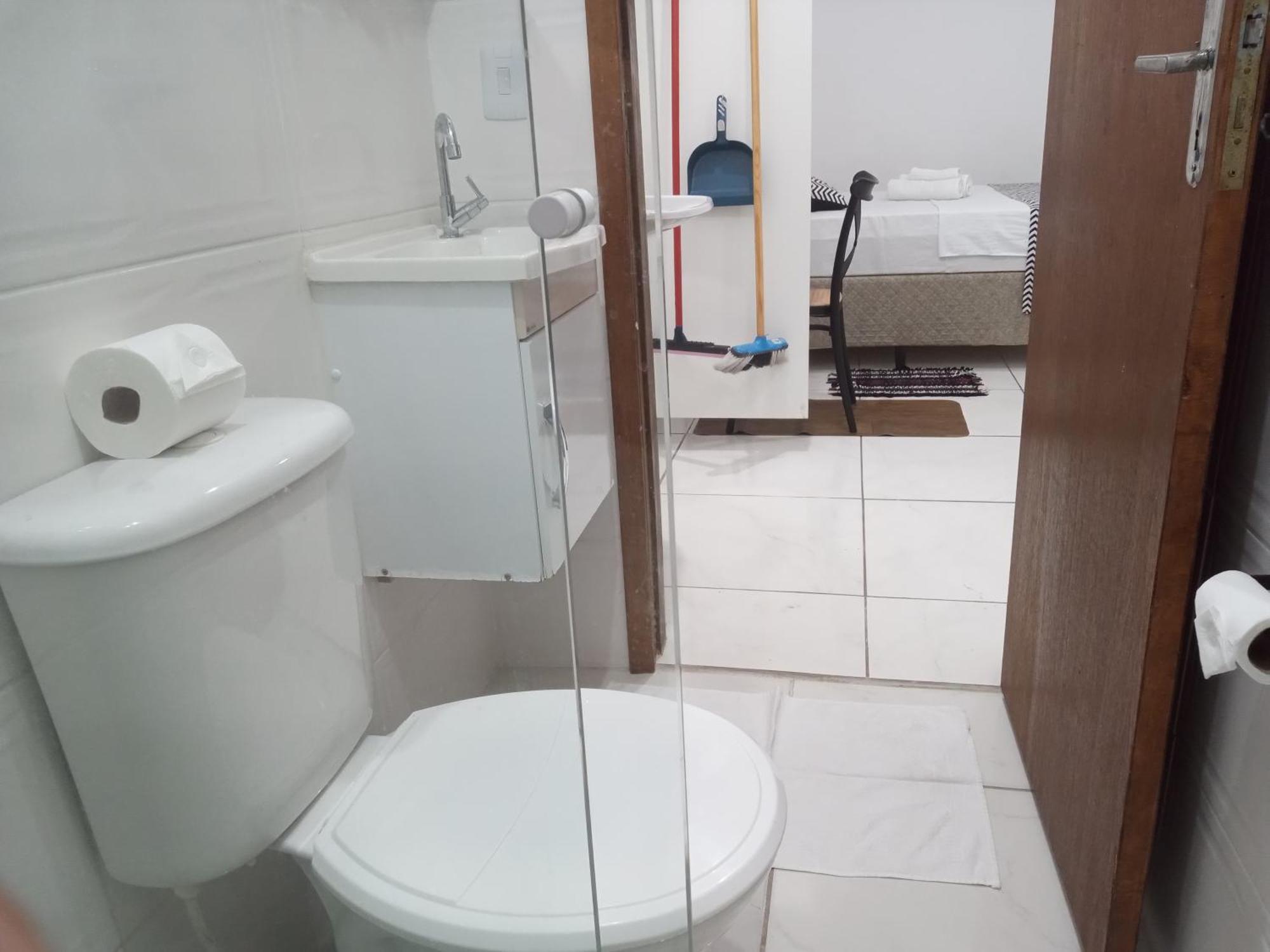 Apartamento Loft02 com garagem, Wi-fi, 25 min de Aparecida Pindamonhangaba Exterior foto